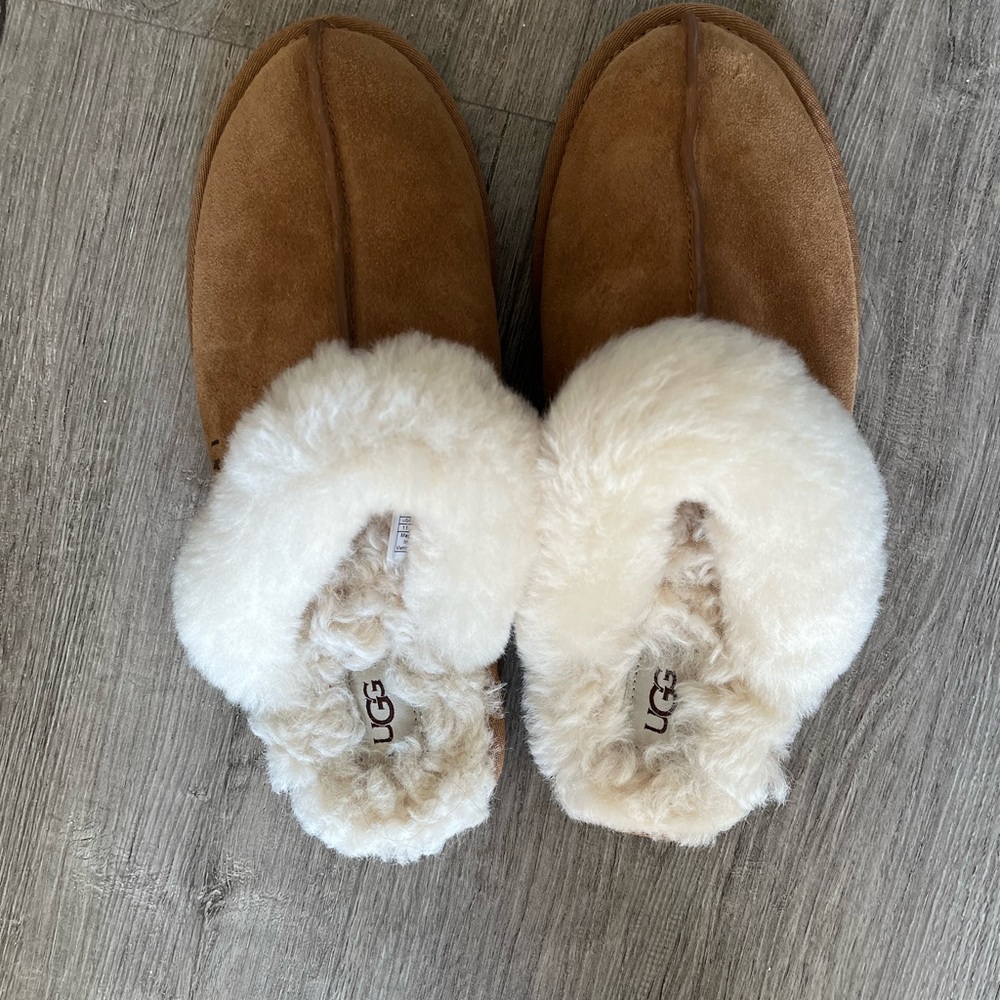 Ugg Scuffette - like new